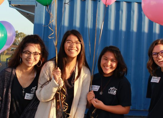 YLP_Girls With Balloons